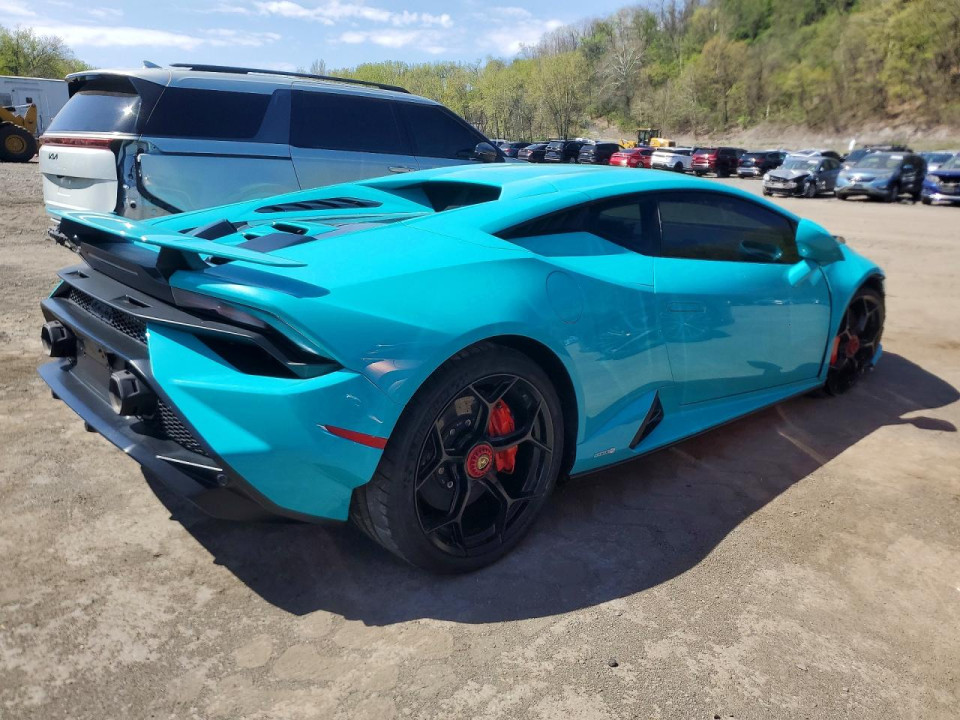 Lamborghini HURACAN TECNICA 2024 — Copart