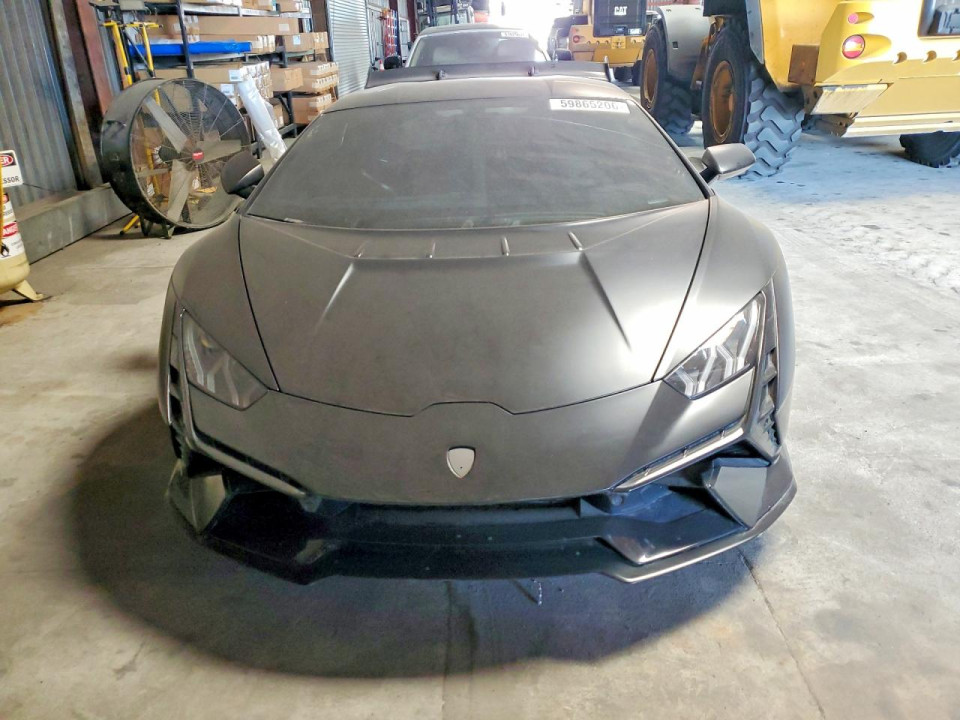Lamborghini HURACAN TECNICA 2024 — Copart