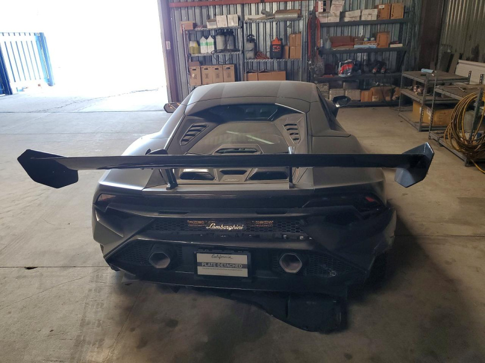 Lamborghini HURACAN TECNICA 2024 — Copart