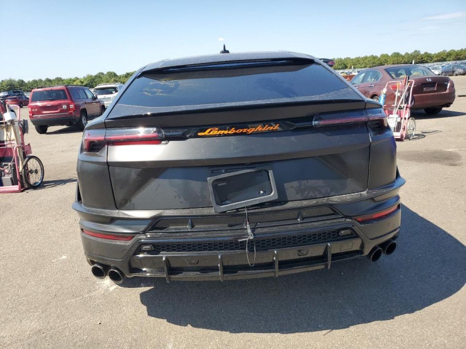 Lamborghini URUS S 2024 — Copart
