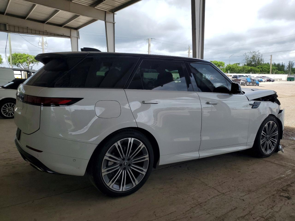 Land Rover RANGEROVER 2025 — Copart