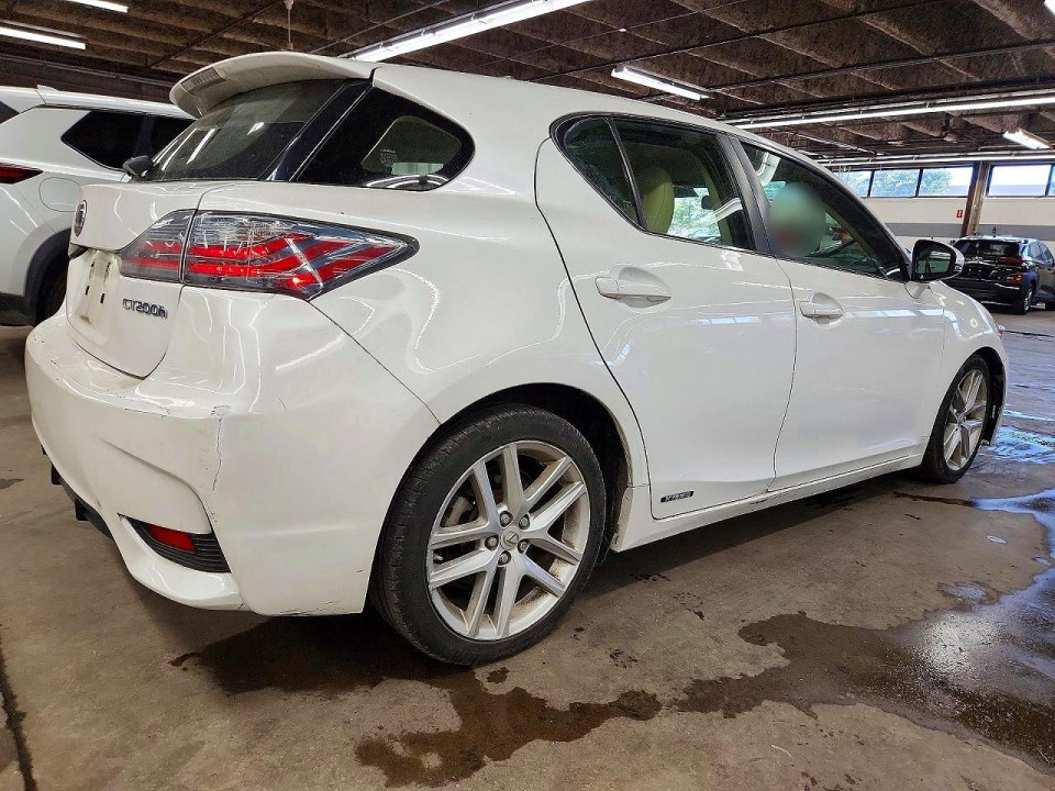 Lexus CT 200 2014 — Copart
