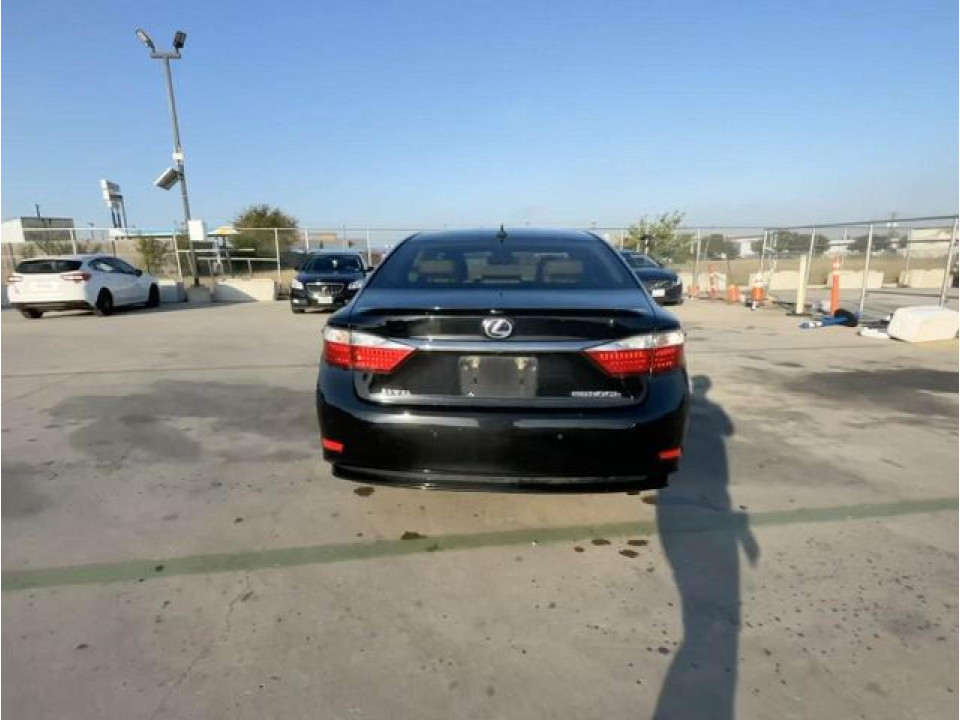 Lexus ES 2014 — Copart
