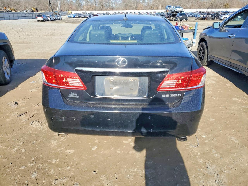 Lexus ES 2011 — Copart