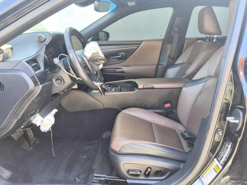 Lexus ES250 2023 — Copart