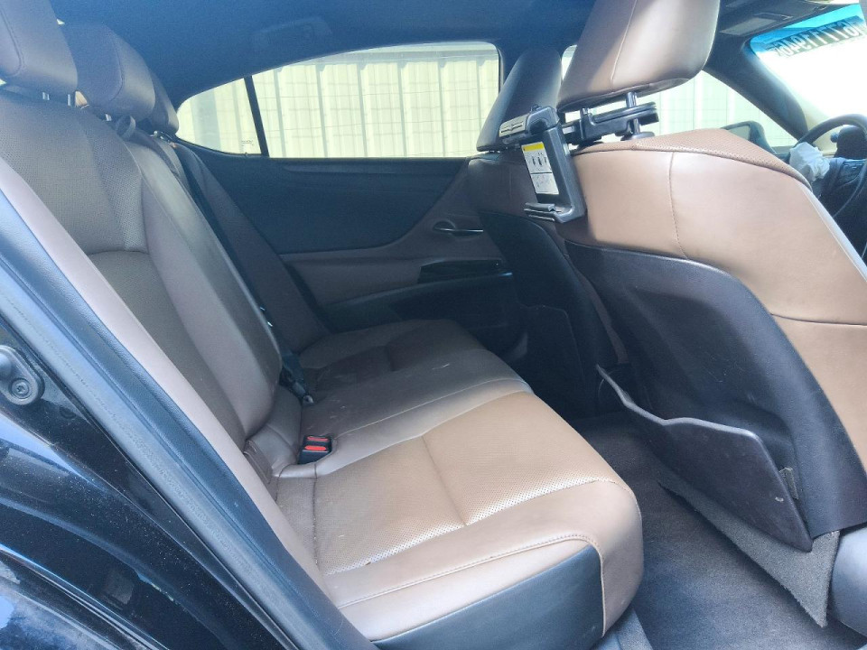 Lexus ES250 2023 — Copart