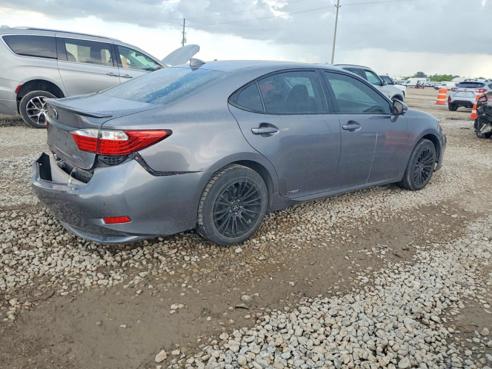 Lexus ES300 2015 — Copart