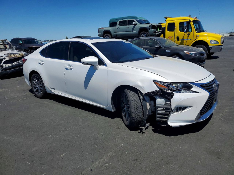 Lexus ES300 2016 — Copart