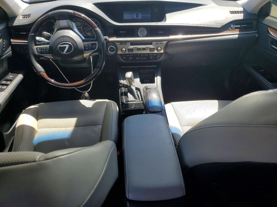 Lexus ES300 2016 — Copart