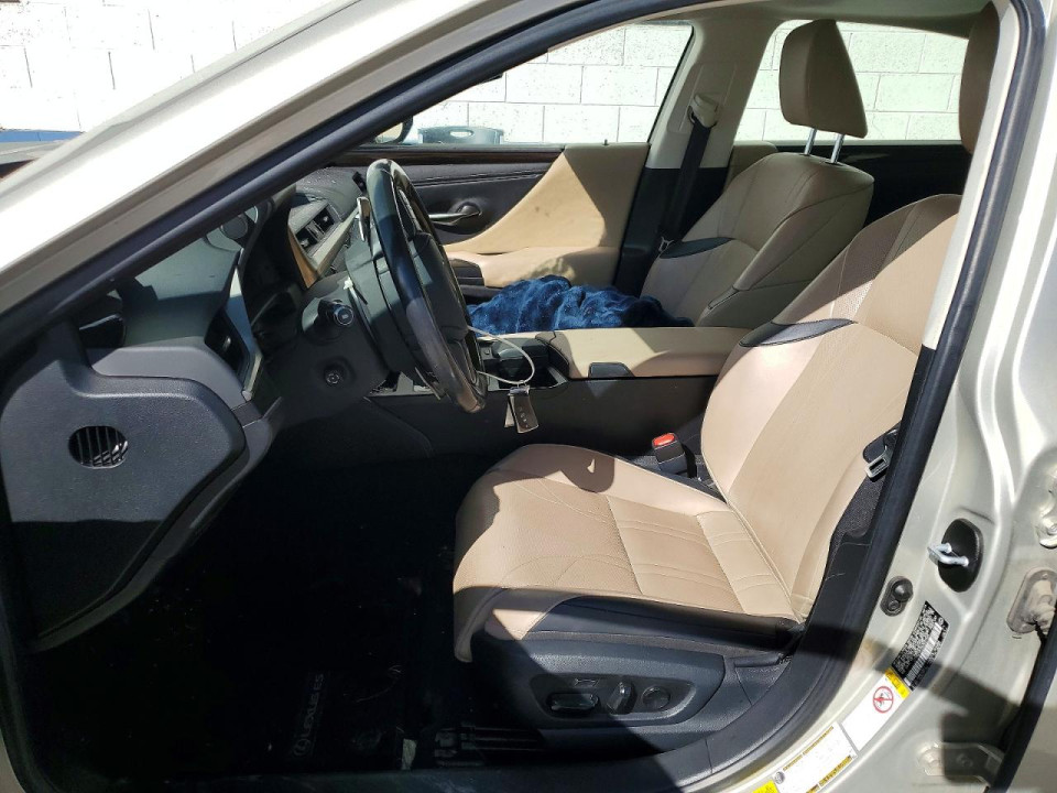 Lexus ES300 2019 — Copart