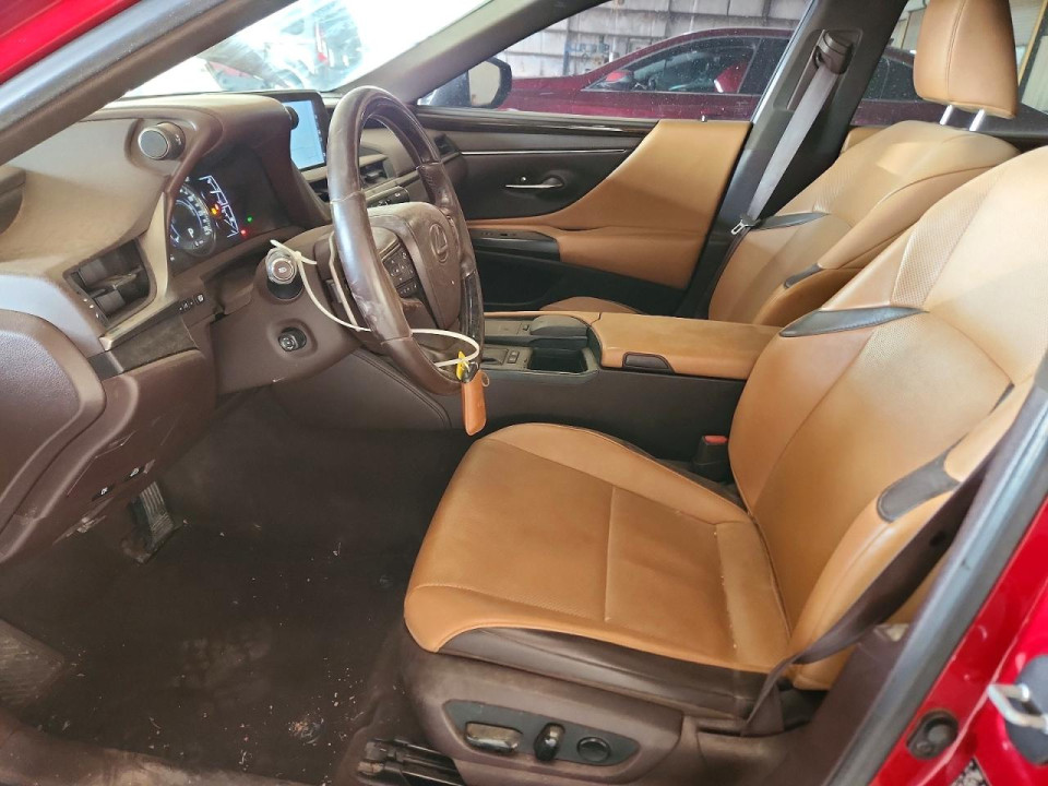 Lexus ES300 2019 — Copart
