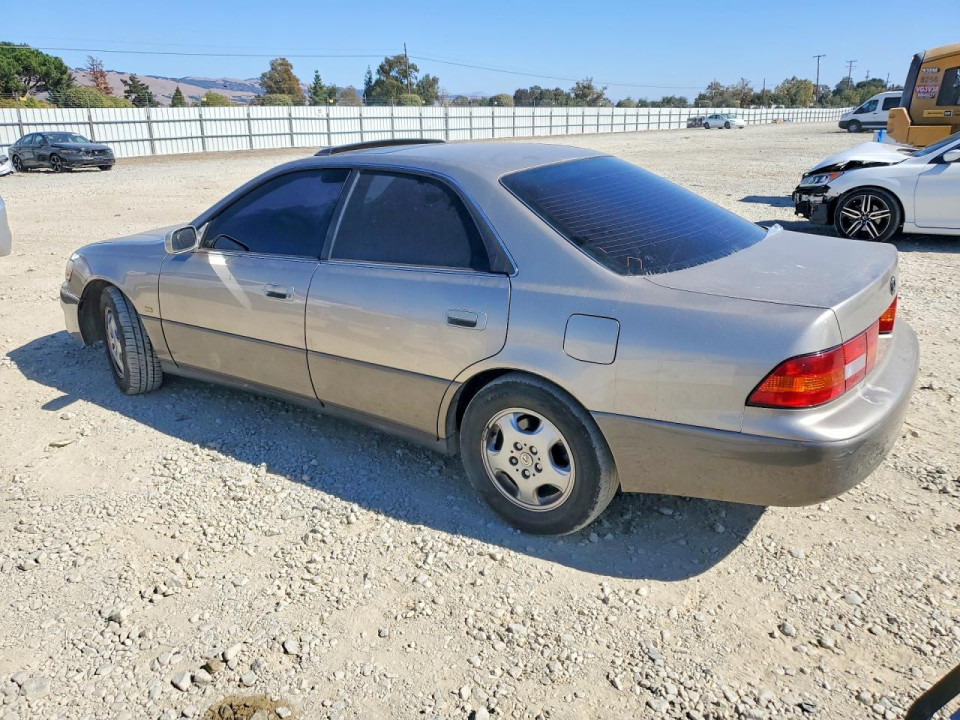 Lexus ES300 1999 — Copart