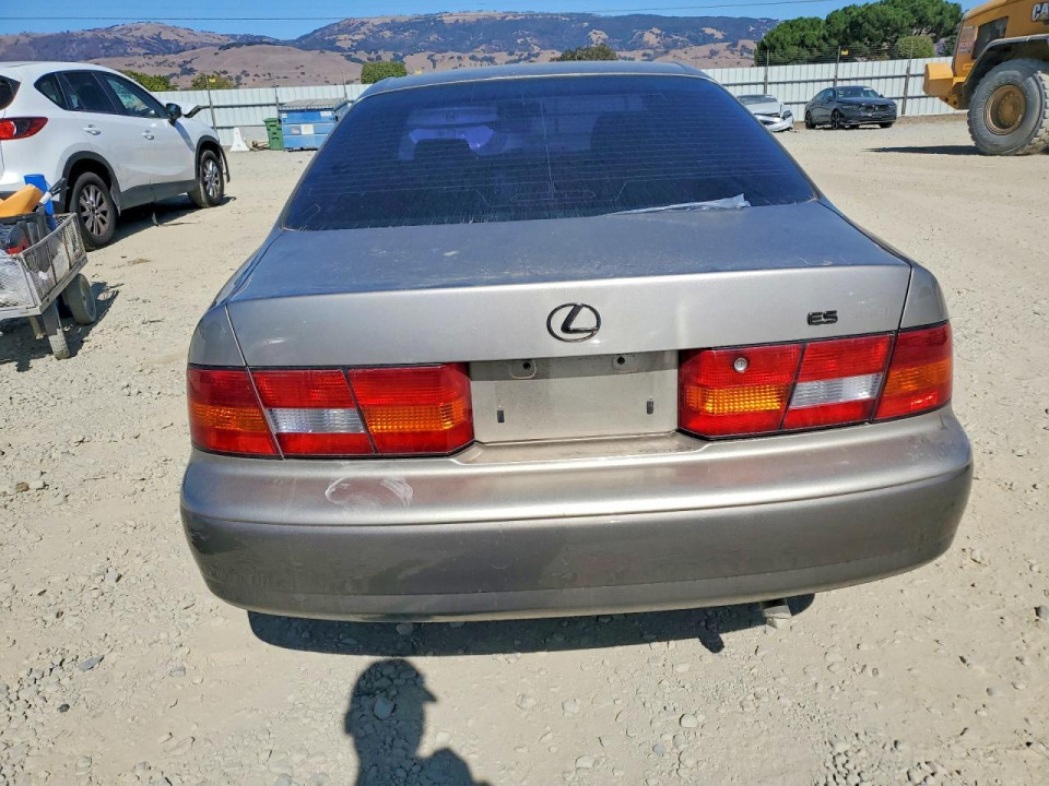 Lexus ES300 1999 — Copart