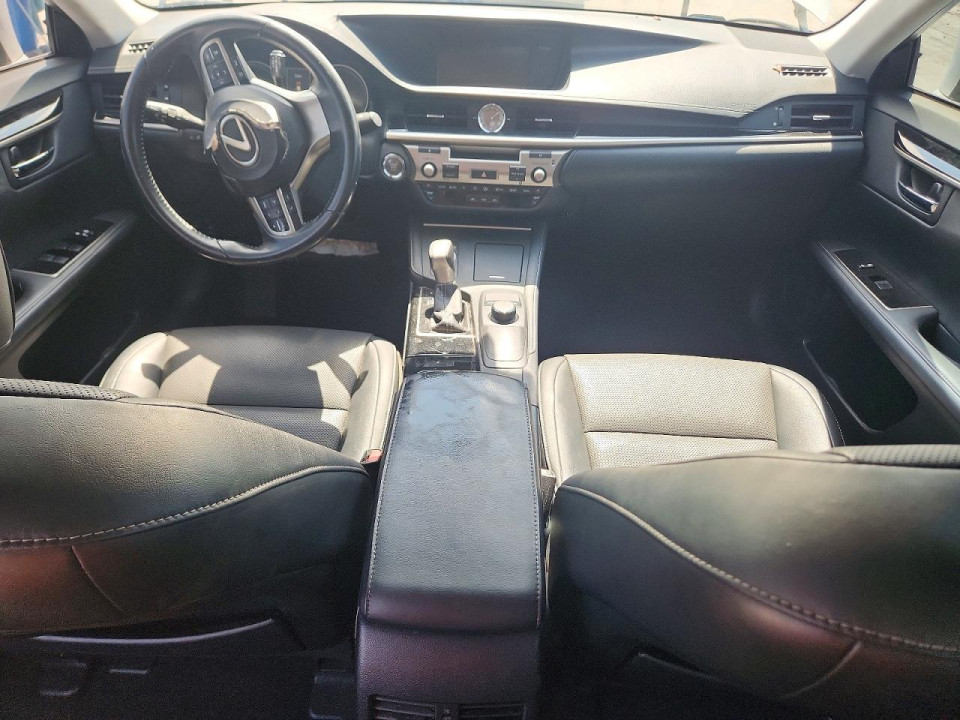 Lexus ES350 2017 — Copart