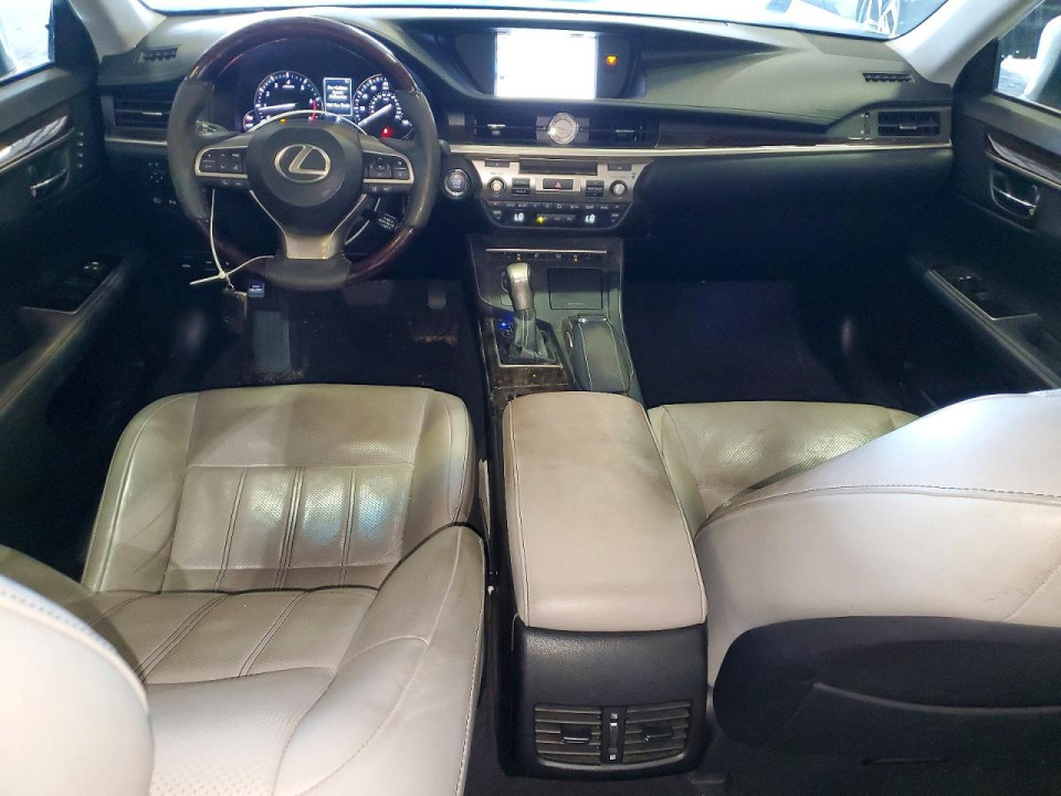 Lexus ES350 2017 — Copart