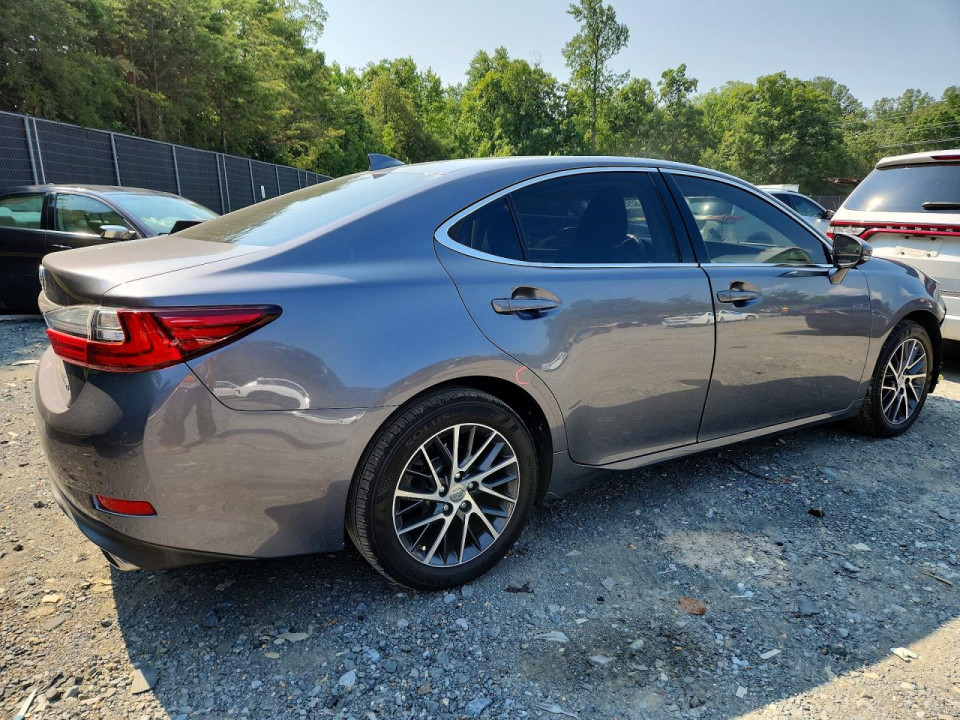 Lexus ES350 2016 — Copart