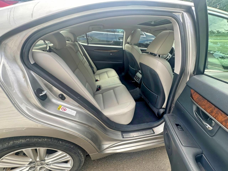 Lexus ES350 2015 — Copart