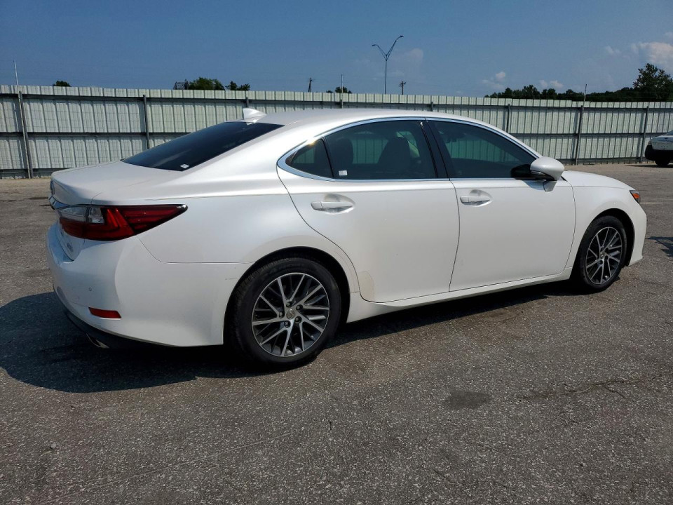 Lexus ES350 2016 — Copart