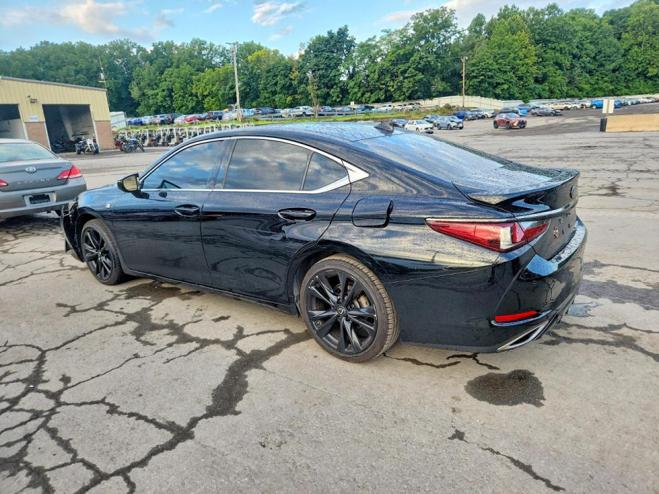 Lexus ES350 2022 — Copart