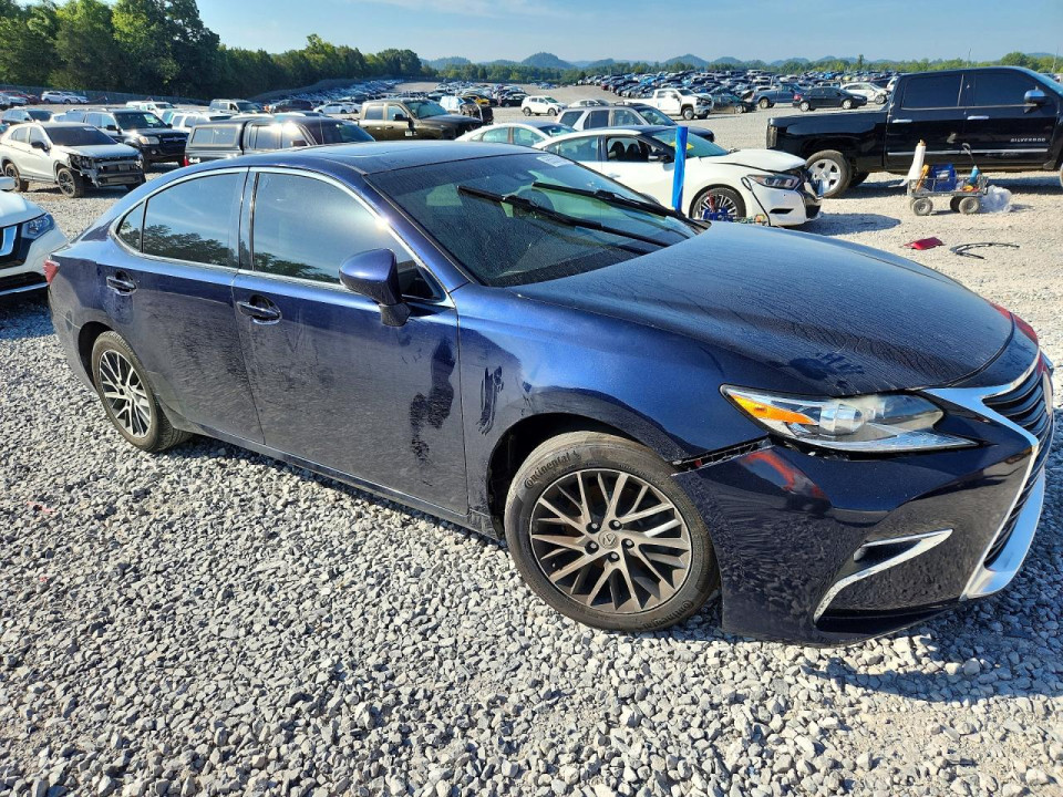 Lexus ES350 2016 — Copart