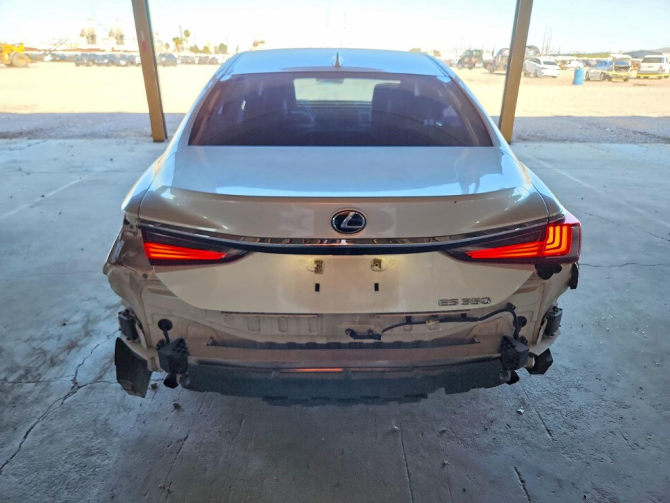Lexus ES350 2020 — Copart