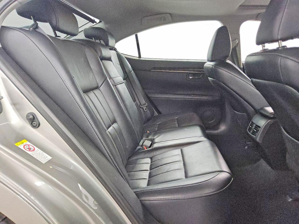 Lexus ES350 2016 — Copart