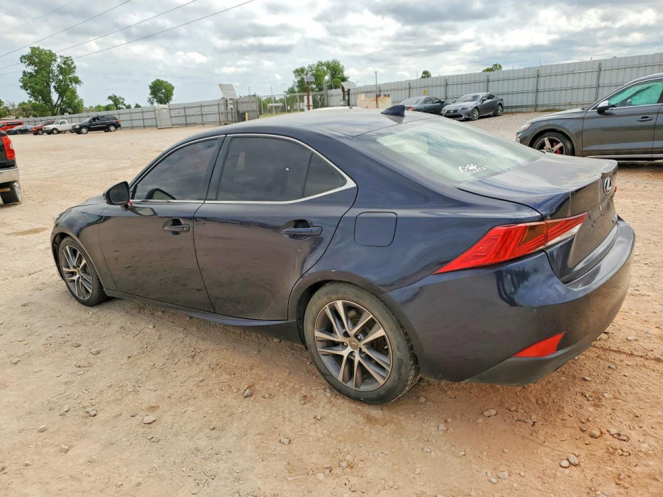 Lexus IS 2019 — Copart