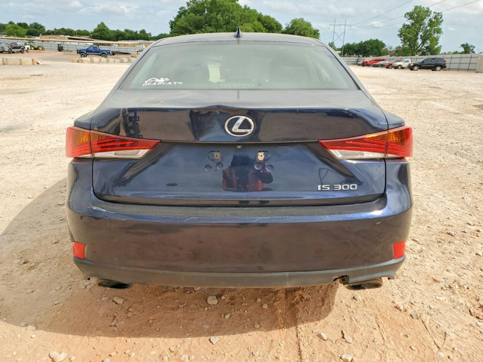 Lexus IS 2019 — Copart