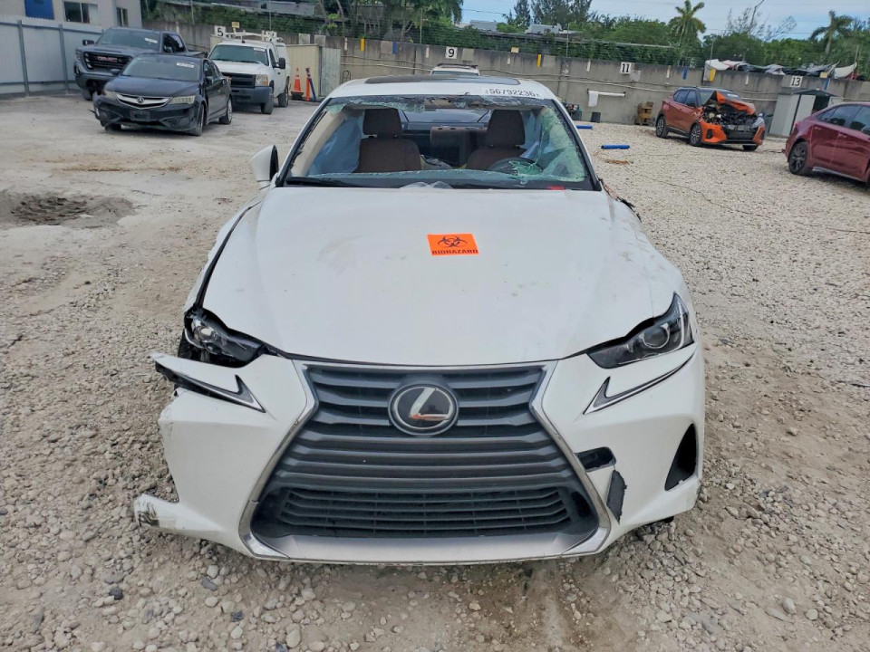 Lexus IS 2019 — Copart
