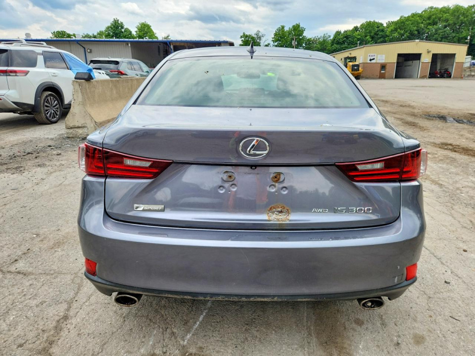 Lexus IS 2016 — Copart
