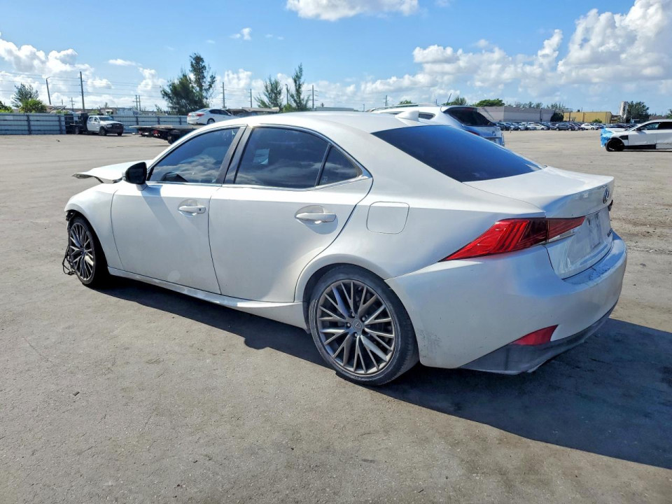 Lexus IS 2017 — Copart