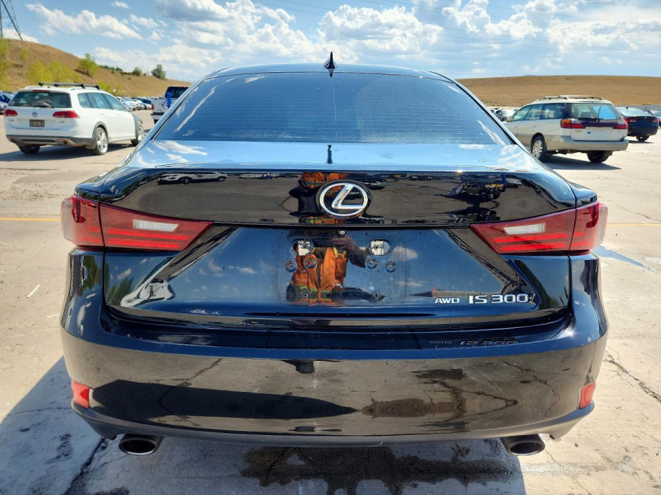 Lexus IS 2016 — Copart