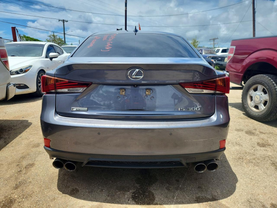 Lexus IS 2018 — Copart