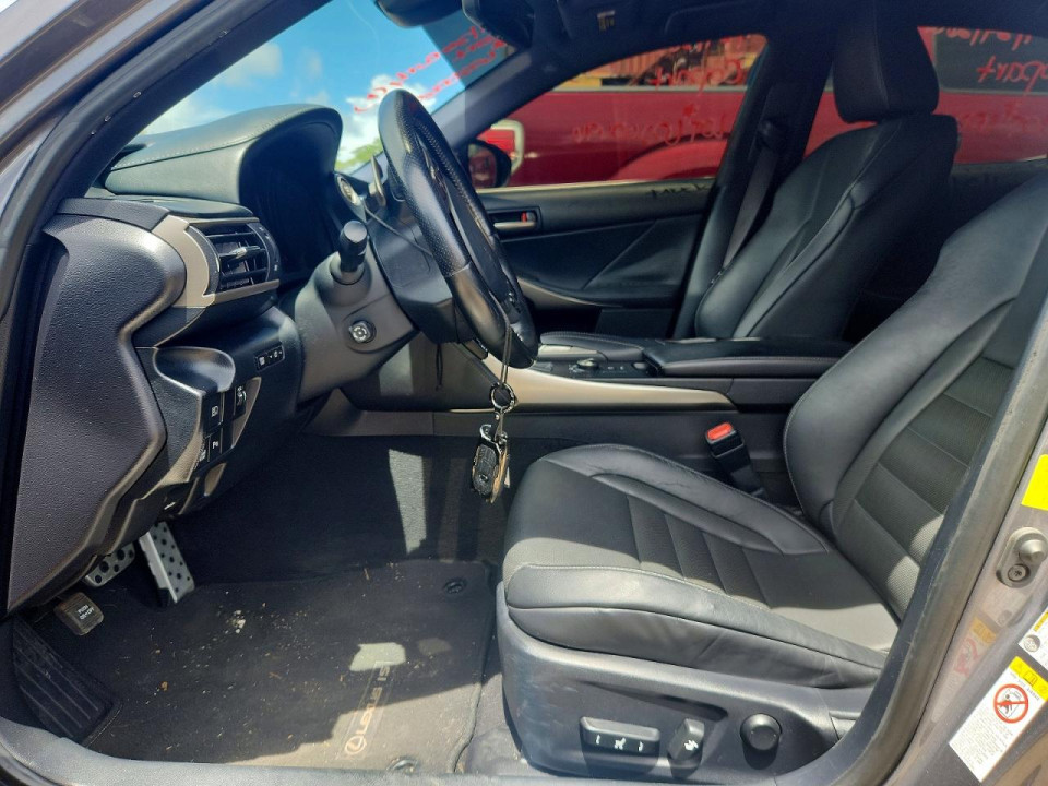 Lexus IS 2018 — Copart