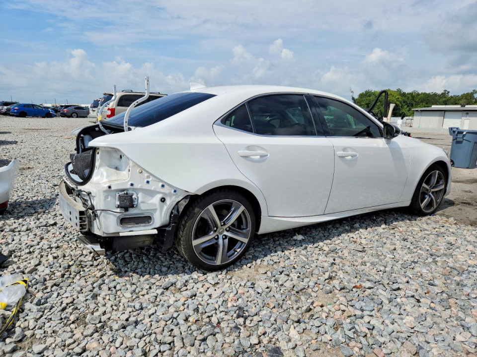 Lexus IS 2020 — Copart