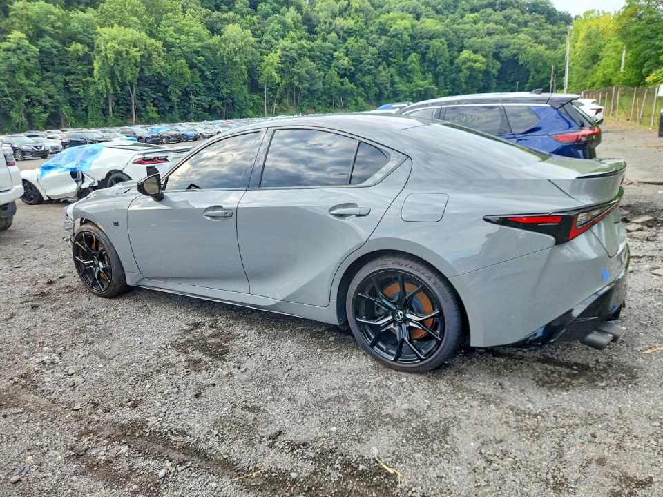 Lexus IS 2025 — Copart