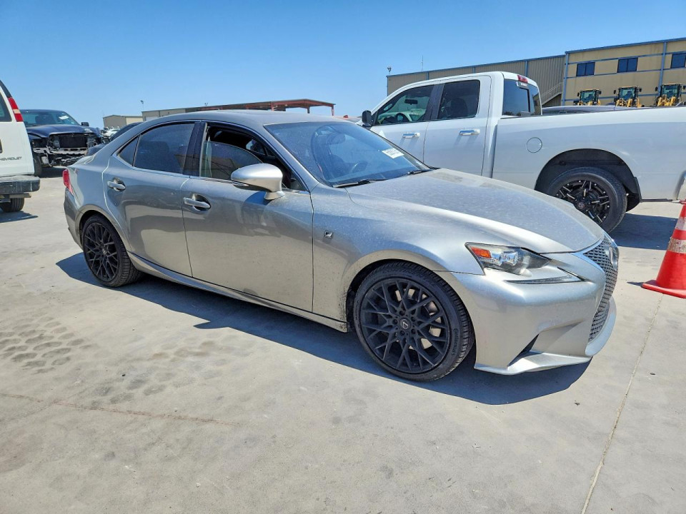 Lexus IS 2016 — Copart