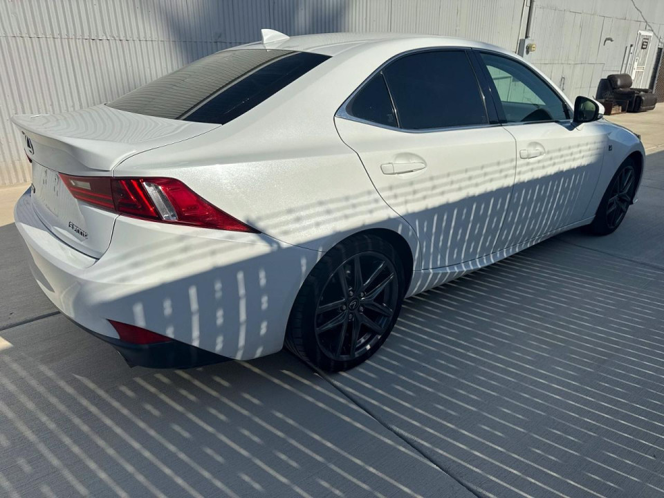 Lexus IS 2016 — Copart