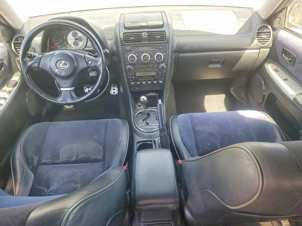 Lexus IS 2004 — Copart