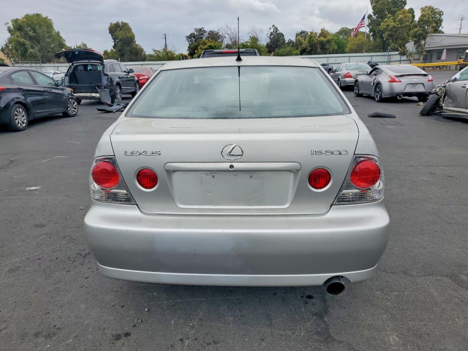 Lexus IS 2003 — Copart