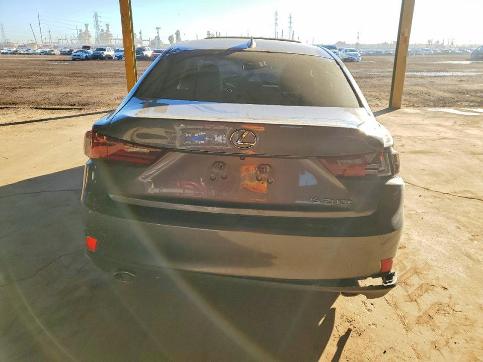 Lexus IS 2016 — Copart