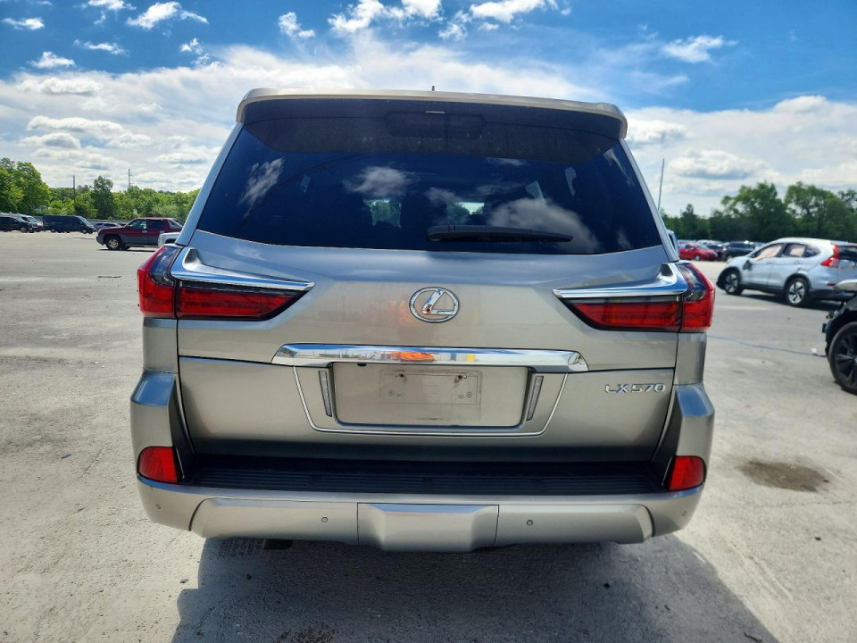 Lexus LX 2019 — Copart