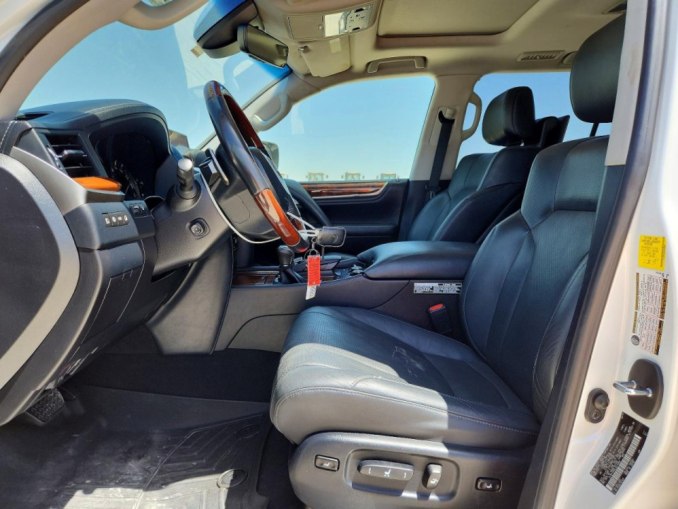 Lexus LX570 2020 — Copart