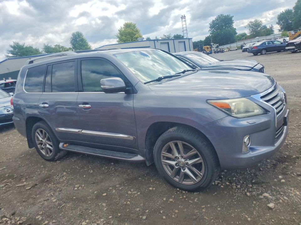 Lexus LX570 2013 — Copart