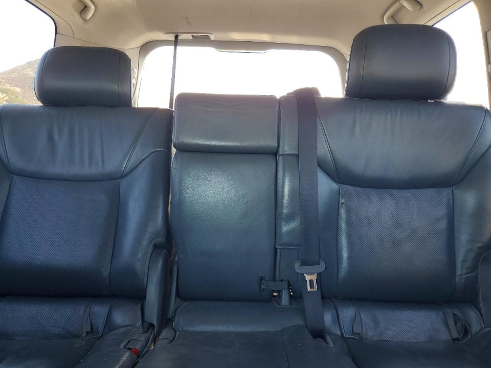 Lexus LX570 2010 — Copart