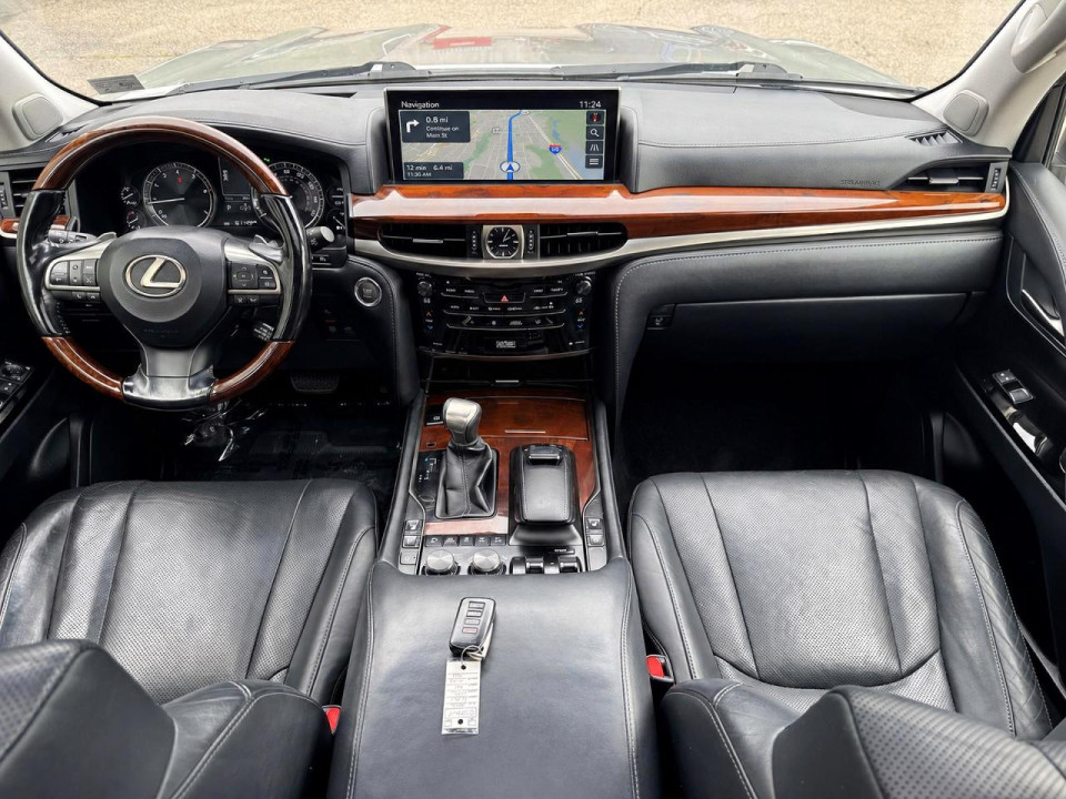 Lexus LX570 2016 — Copart