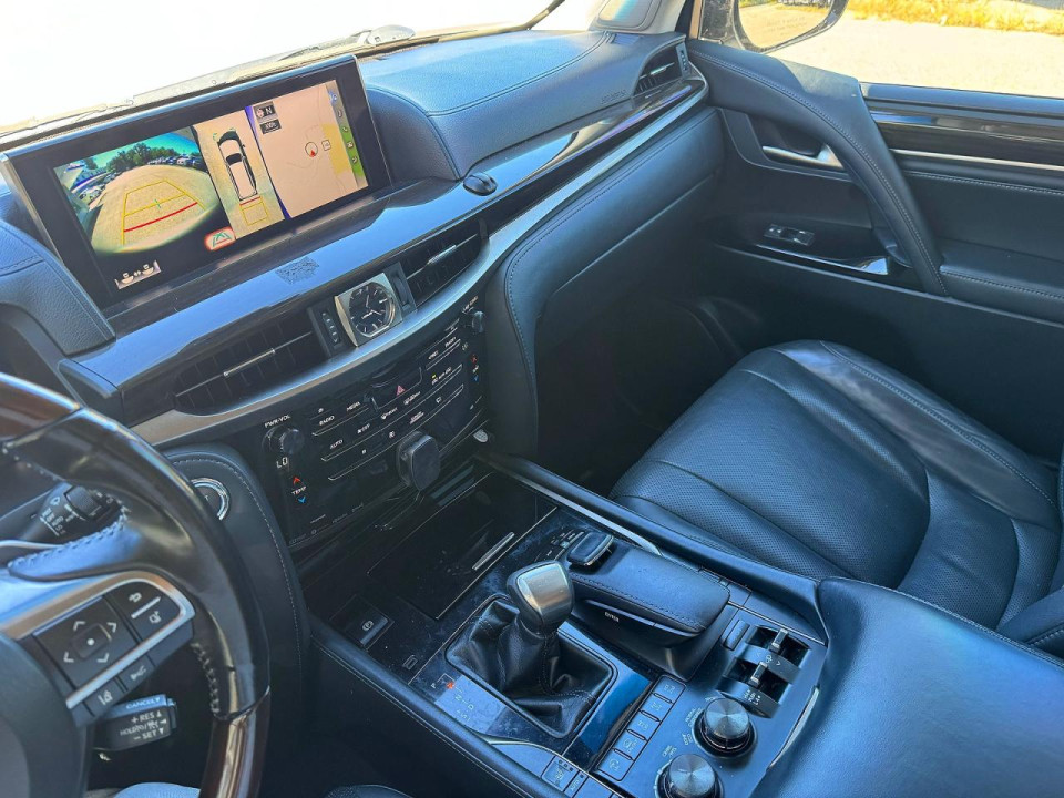 Lexus LX570 2018 — Copart