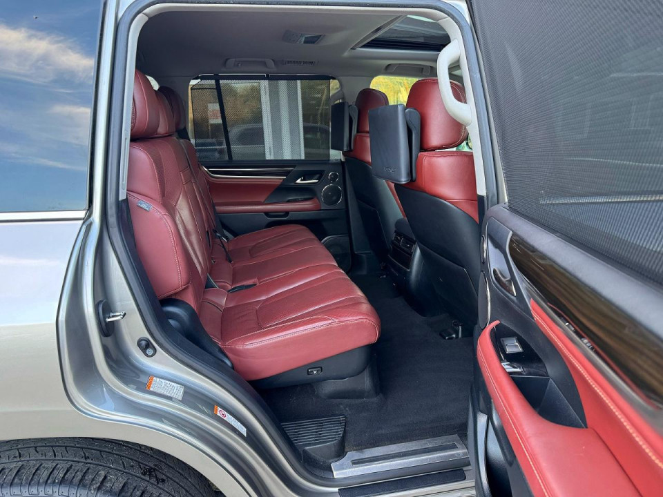 Lexus LX570 2019 — Copart