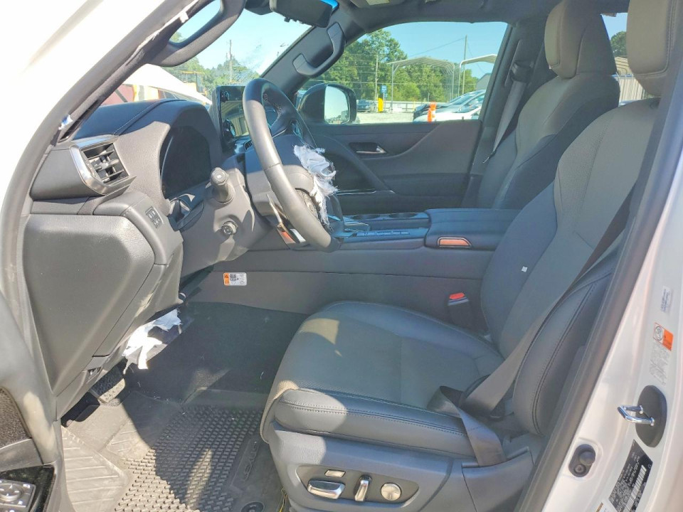 Lexus LX700H 2025 — Copart