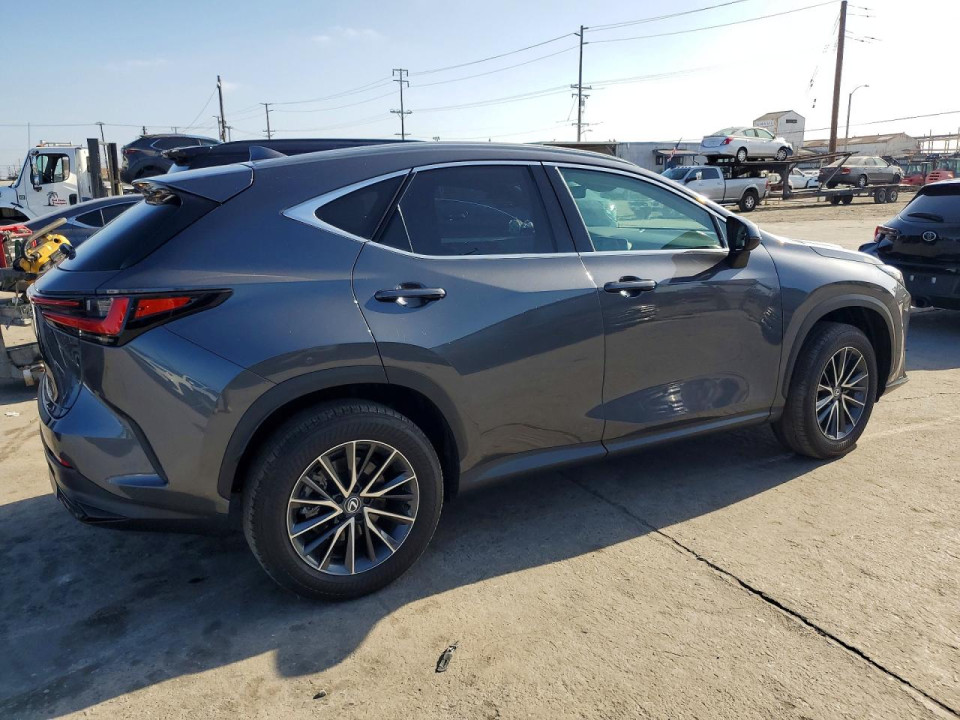Lexus NX 2024 — Copart